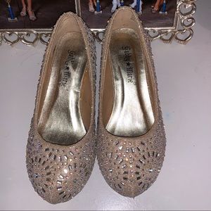 Cute shoes! Size 12